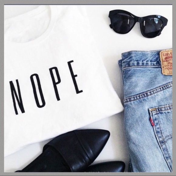 🕶 White Short Sleeve Print T-shirt NOPE - Picture 2 of 7